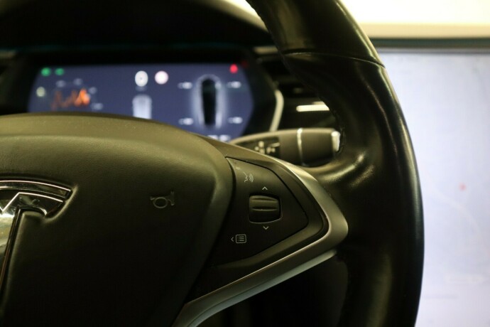 tesla-model-x-elektrisitet-2017-big-20