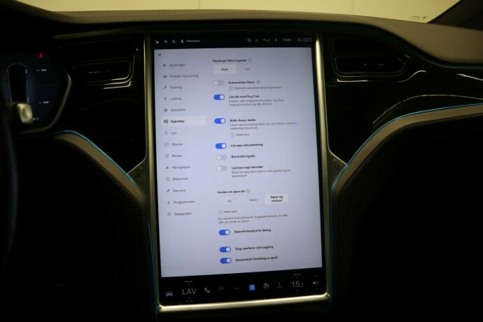 tesla-model-x-elektrisitet-2017-big-27