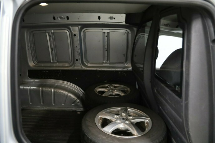 volkswagen-caddy-diesel-2015-big-9