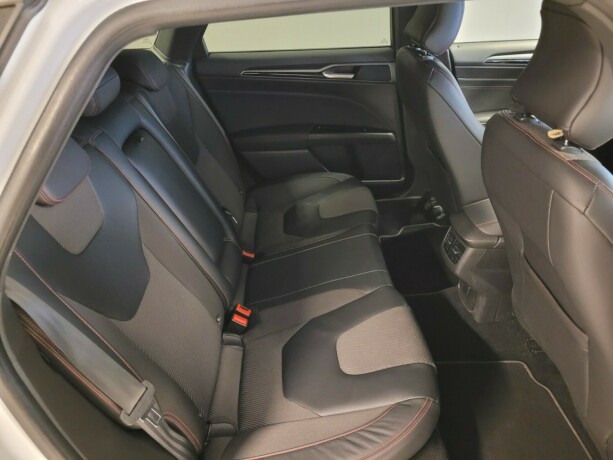 ford-mondeo-diesel-2018-big-18