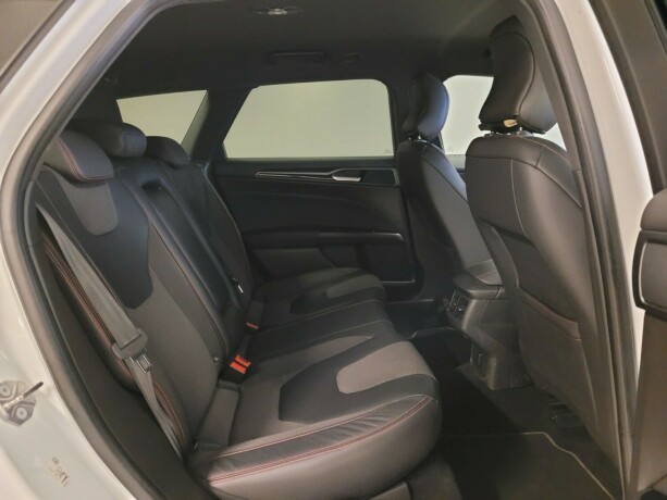ford-mondeo-diesel-2018-big-19