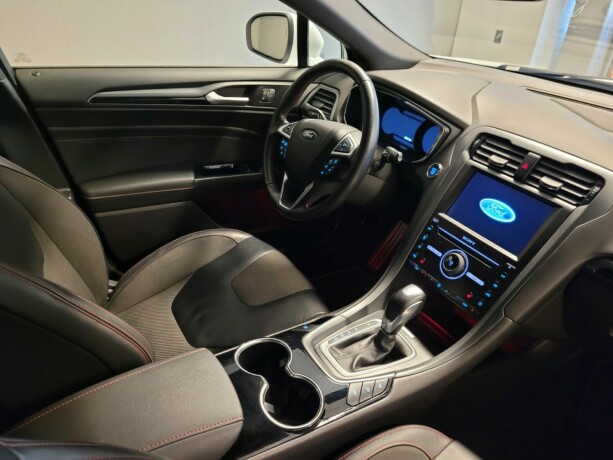 ford-mondeo-diesel-2018-big-15
