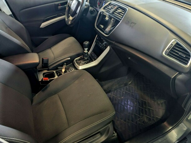 suzuki-sx4-s-cross-elektrisitetbensin-2020-big-22