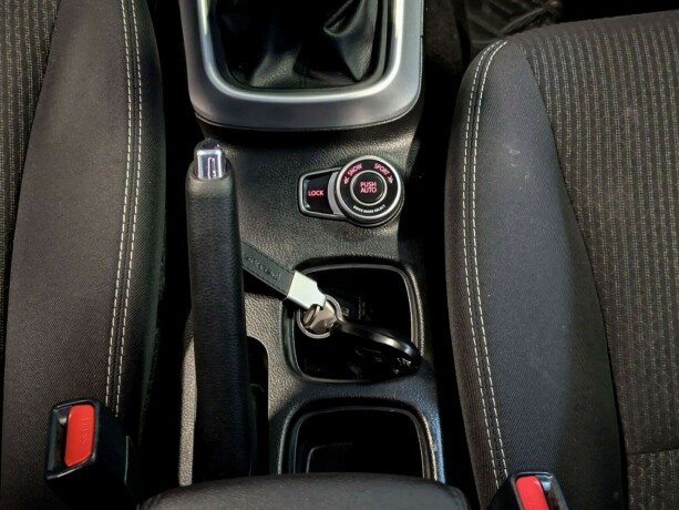 suzuki-sx4-s-cross-elektrisitetbensin-2020-big-19