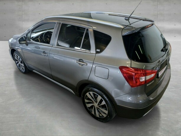 suzuki-sx4-s-cross-elektrisitetbensin-2020-big-6