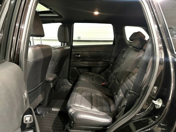 mitsubishi-outlander-elektrisitetbensin-2017-big-10