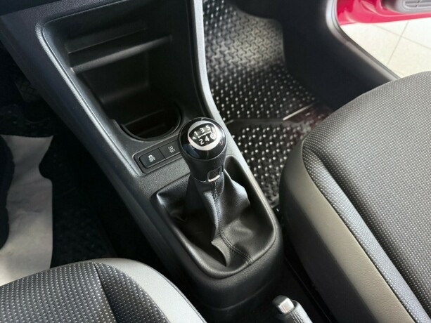 volkswagen-up-bensin-2016-big-14