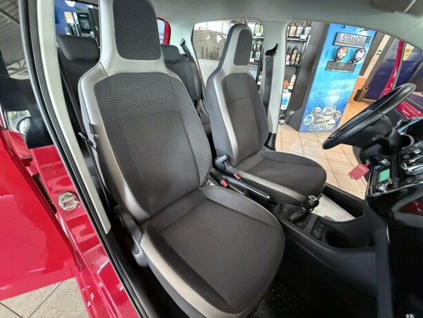 volkswagen-up-bensin-2016-big-23