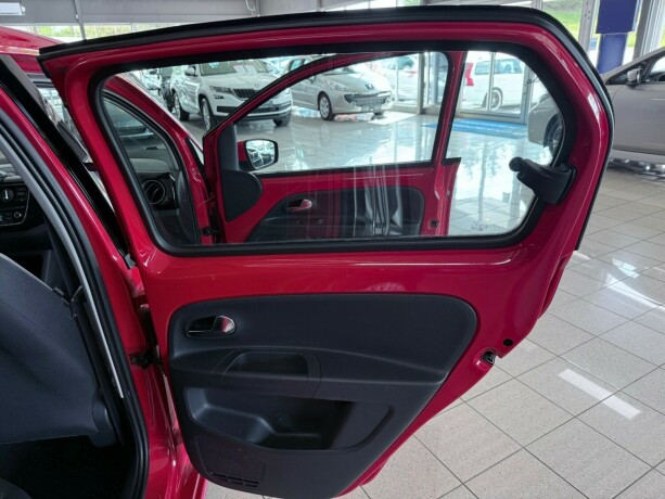volkswagen-up-bensin-2016-big-24