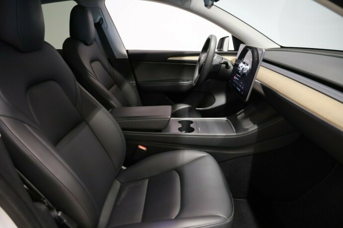 tesla-model-y-elektrisitet-2022-big-8