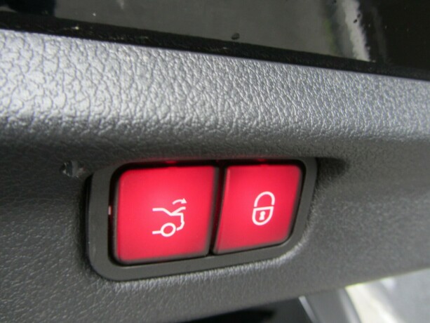 mercedes-benz-eqe-elektrisitet-2022-big-35