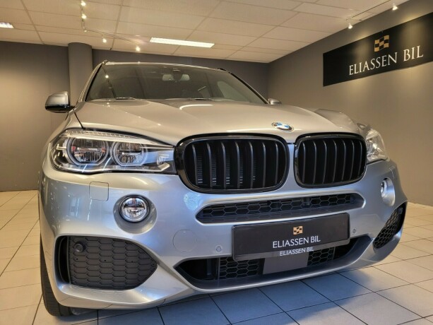 bmw-x5-elektrisitetbensin-2018-big-10