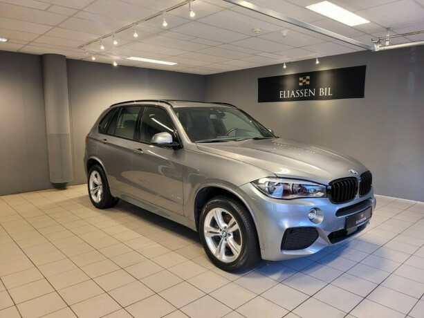 bmw-x5-elektrisitetbensin-2018-big-12