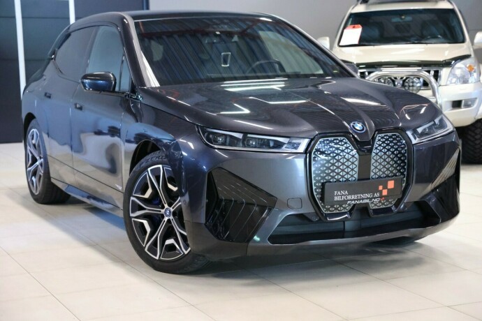 bmw-ix-xdrive-40-elektrisitet-2022-big-3