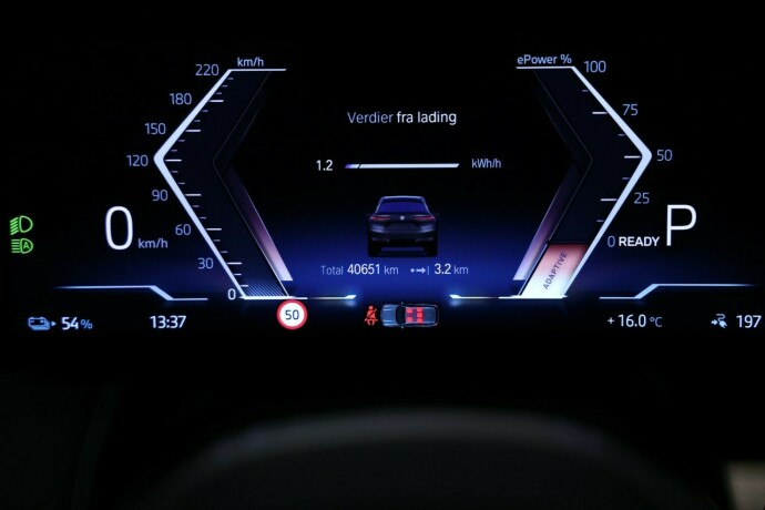 bmw-ix-xdrive-40-elektrisitet-2022-big-14
