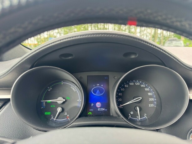 toyota-c-hr-elektrisitetbensin-2020-big-16