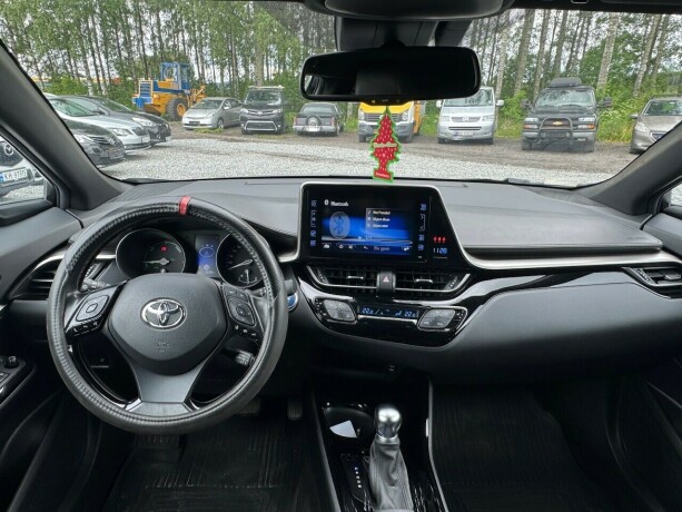 toyota-c-hr-elektrisitetbensin-2020-big-14