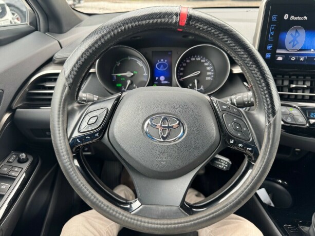 toyota-c-hr-elektrisitetbensin-2020-big-15