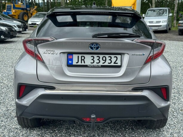 toyota-c-hr-elektrisitetbensin-2020-big-5