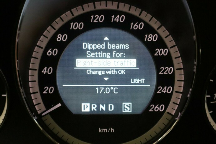 mercedes-benz-e-klasse-diesel-2010-big-33