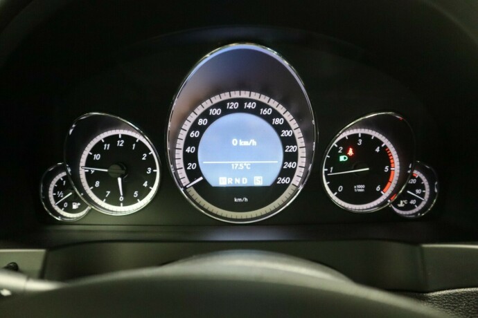 mercedes-benz-e-klasse-diesel-2010-big-30