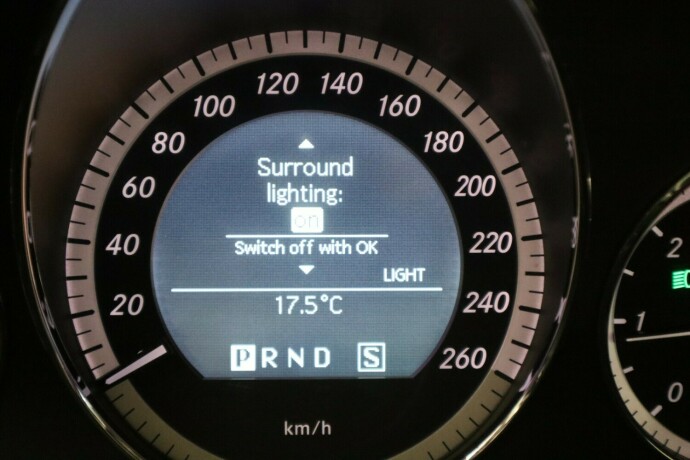 mercedes-benz-e-klasse-diesel-2010-big-32