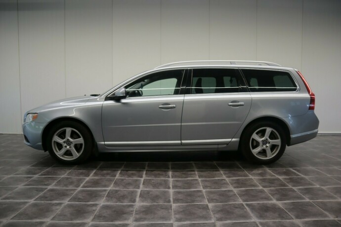 volvo-v70-diesel-2013-big-3