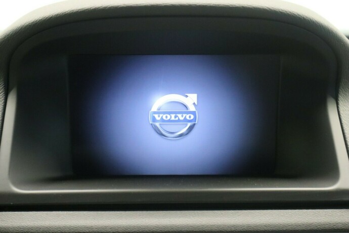 volvo-v70-diesel-2013-big-26