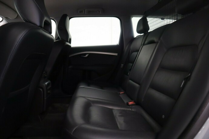volvo-v70-diesel-2013-big-16
