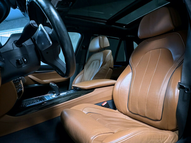bmw-x5-bensin-2017-big-5