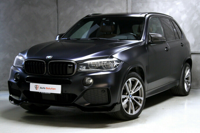 bmw-x5-bensin-2017-big-0