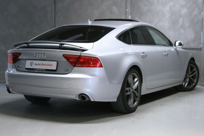 audi-a7-diesel-2011-big-1