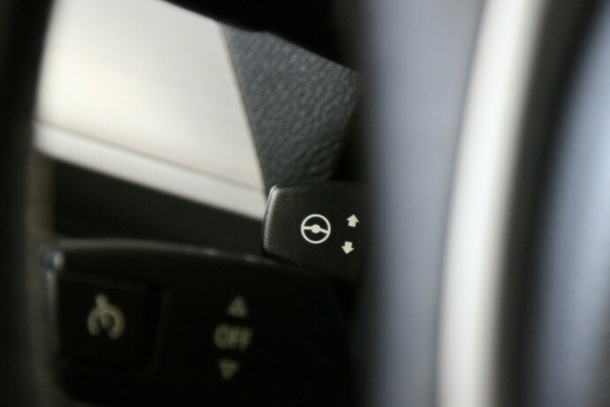 bmw-x5-diesel-2010-big-12