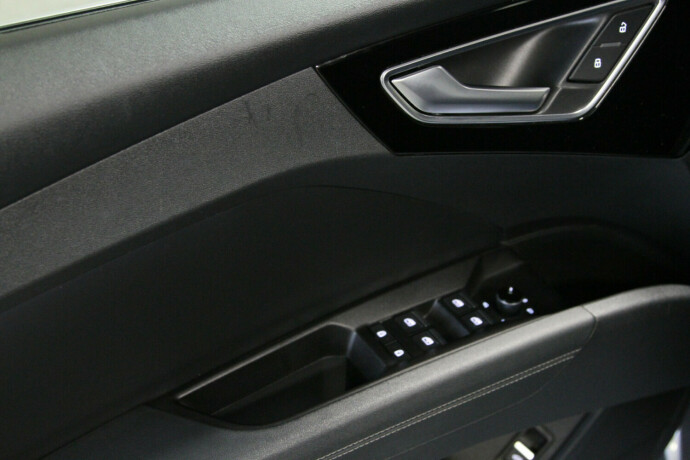 audi-q4-e-tron-elektrisitet-2022-big-19