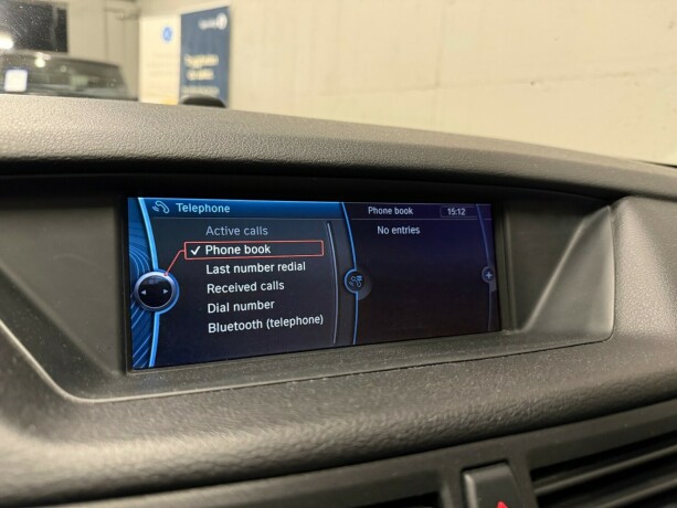 bmw-x1-diesel-2011-big-17