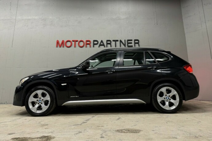 bmw-x1-diesel-2011-big-3