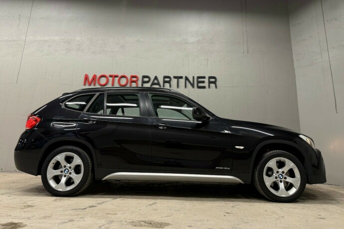 bmw-x1-diesel-2011-big-8