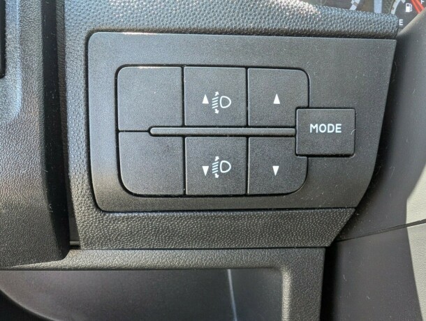 pilote-moveoo-p006xtc-diesel-2012-big-14