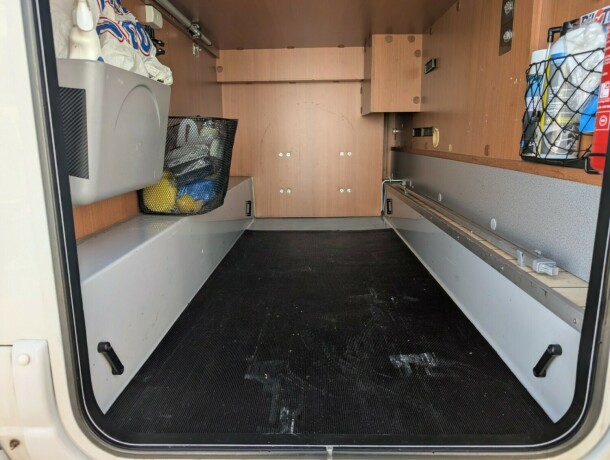 pilote-moveoo-queensbed-lav-km-god-nyttelast-truma-6eh-b-f248rerkort-lettkj248rt-u-7-meter-diesel-2012-big-12