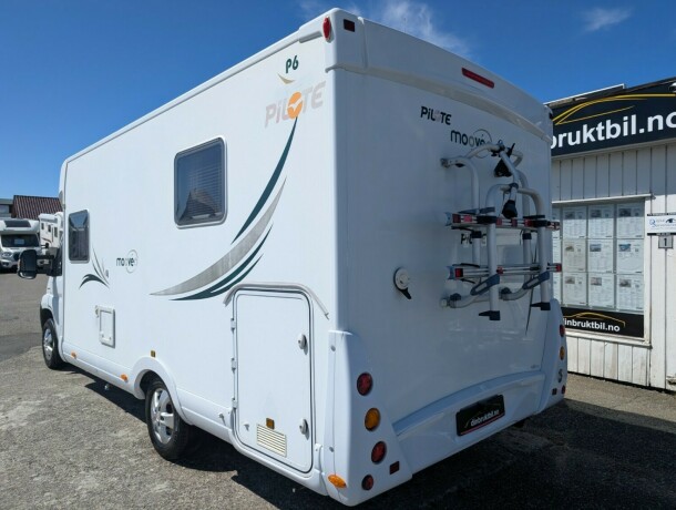 pilote-moveoo-queensbed-lav-km-god-nyttelast-truma-6eh-b-f248rerkort-lettkj248rt-u-7-meter-diesel-2012-big-7