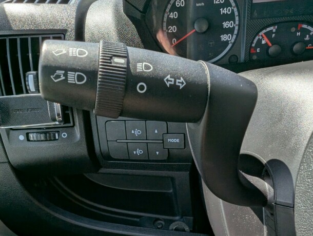 pilote-moveoo-queensbed-lav-km-god-nyttelast-truma-6eh-b-f248rerkort-lettkj248rt-u-7-meter-diesel-2012-big-15