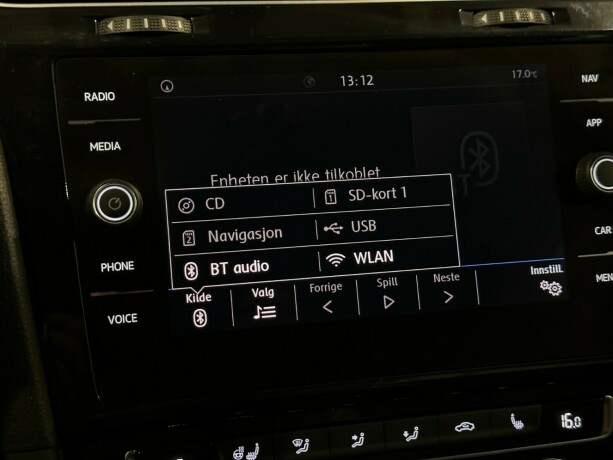 volkswagen-golf-bensin-2019-big-20