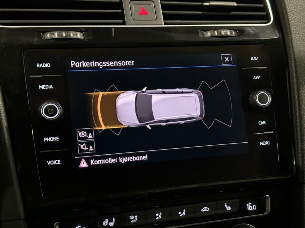 volkswagen-golf-bensin-2019-big-18