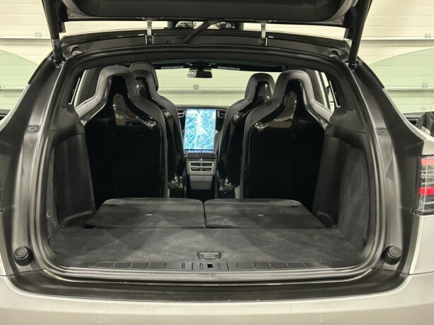 tesla-model-x-elektrisitet-2017-big-16