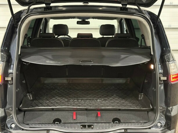 ford-s-max-diesel-2010-big-20