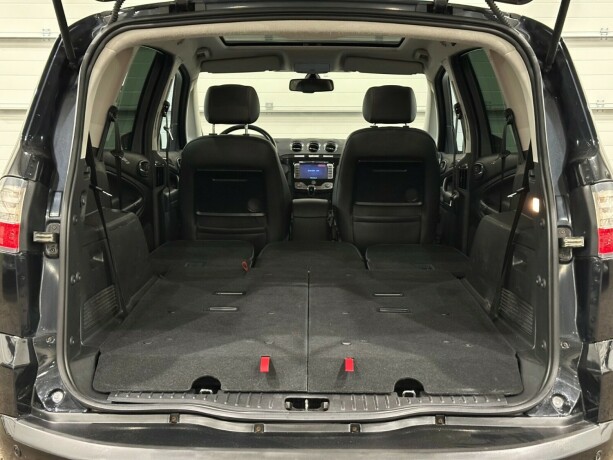 ford-s-max-diesel-2010-big-18