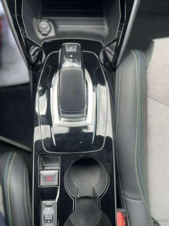 peugeot-208-elektrisitet-2021-big-19