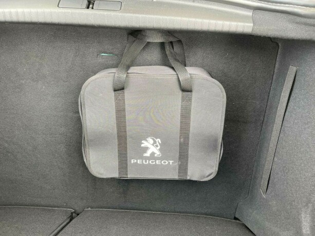 peugeot-208-elektrisitet-2021-big-23