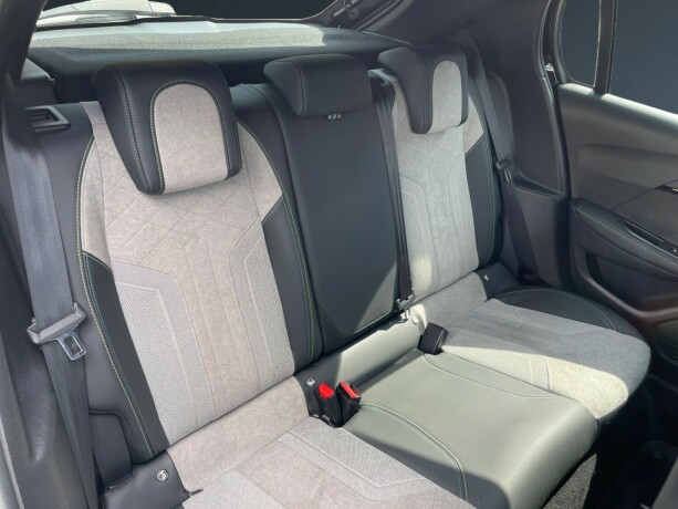 peugeot-208-elektrisitet-2021-big-12
