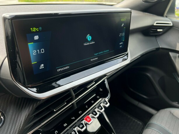 peugeot-2008-elektrisitet-2023-big-20